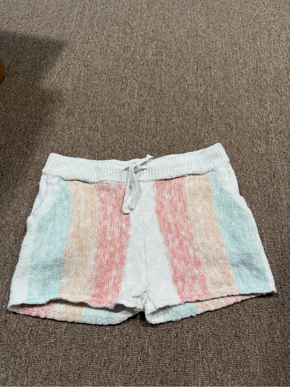Vintage Havana Women’s casual, knitted cotton shorts , M  Pastel Multi seashore